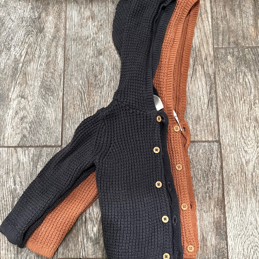 Set of 2 hooded cardigans
